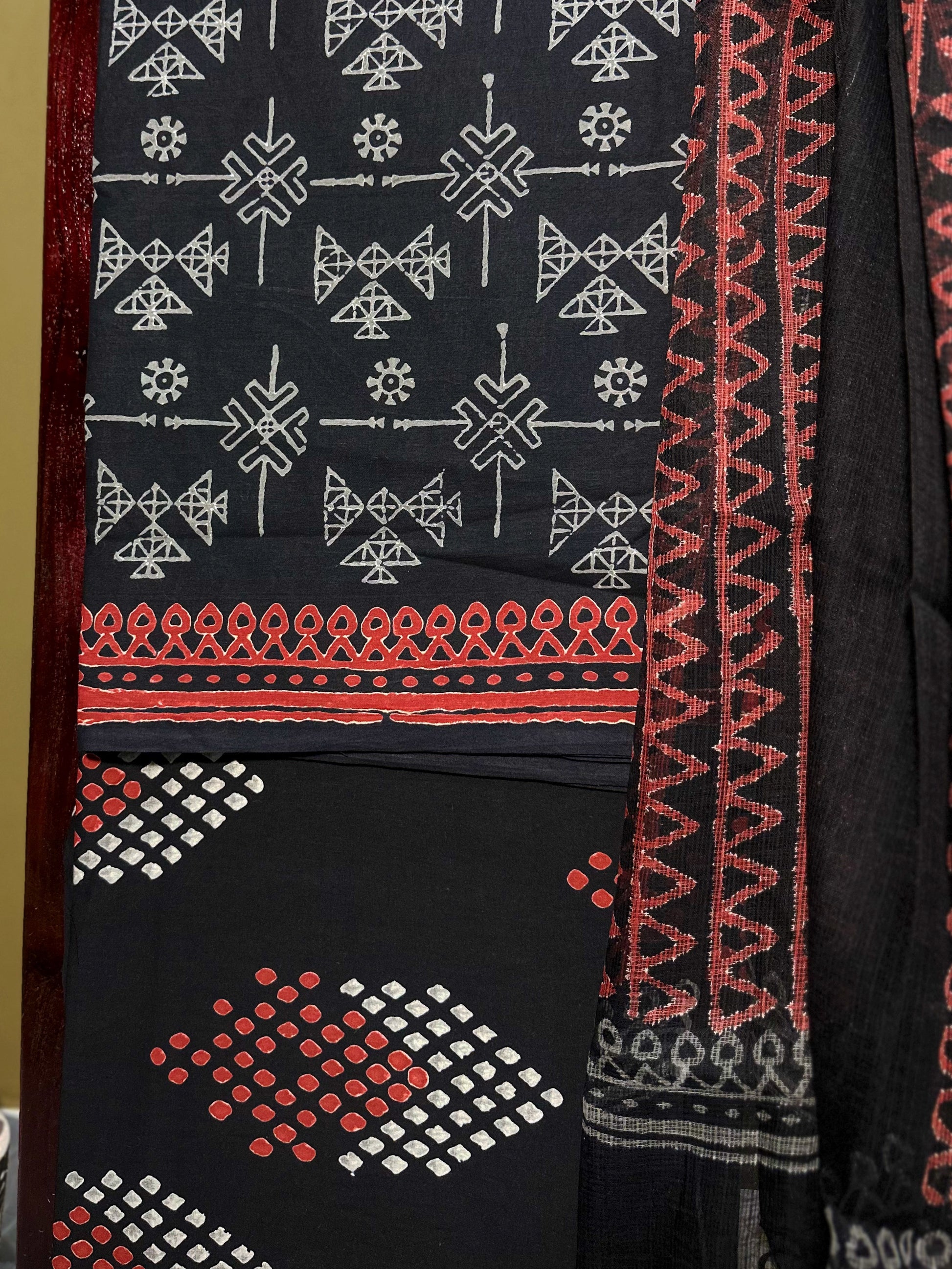 buy party wear suit sets online, suit sets by Anemone Vinkel, Suits sets for women