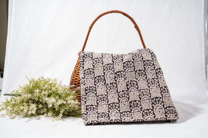 Sable | Kalamkari Printed Cotton Fabric