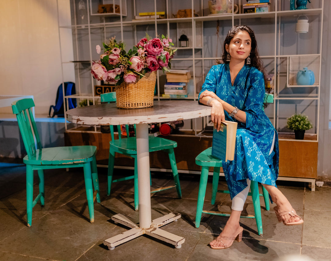 Ocean Waves-Ikkat Kurtha