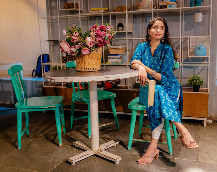 Ocean Waves-Ikkat Kurtha