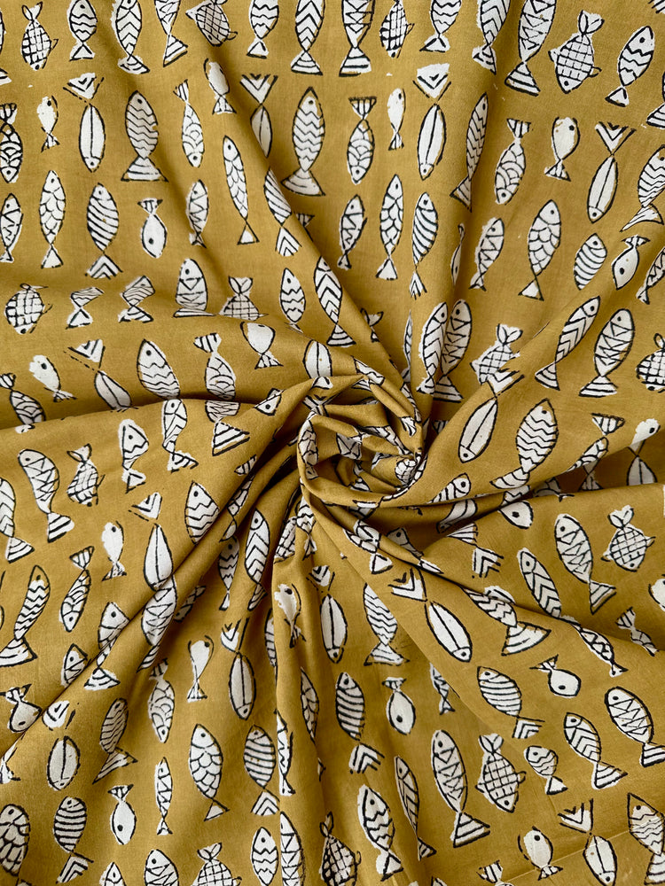 
                  
                    Fish tale  - Cotton Fabric
                  
                