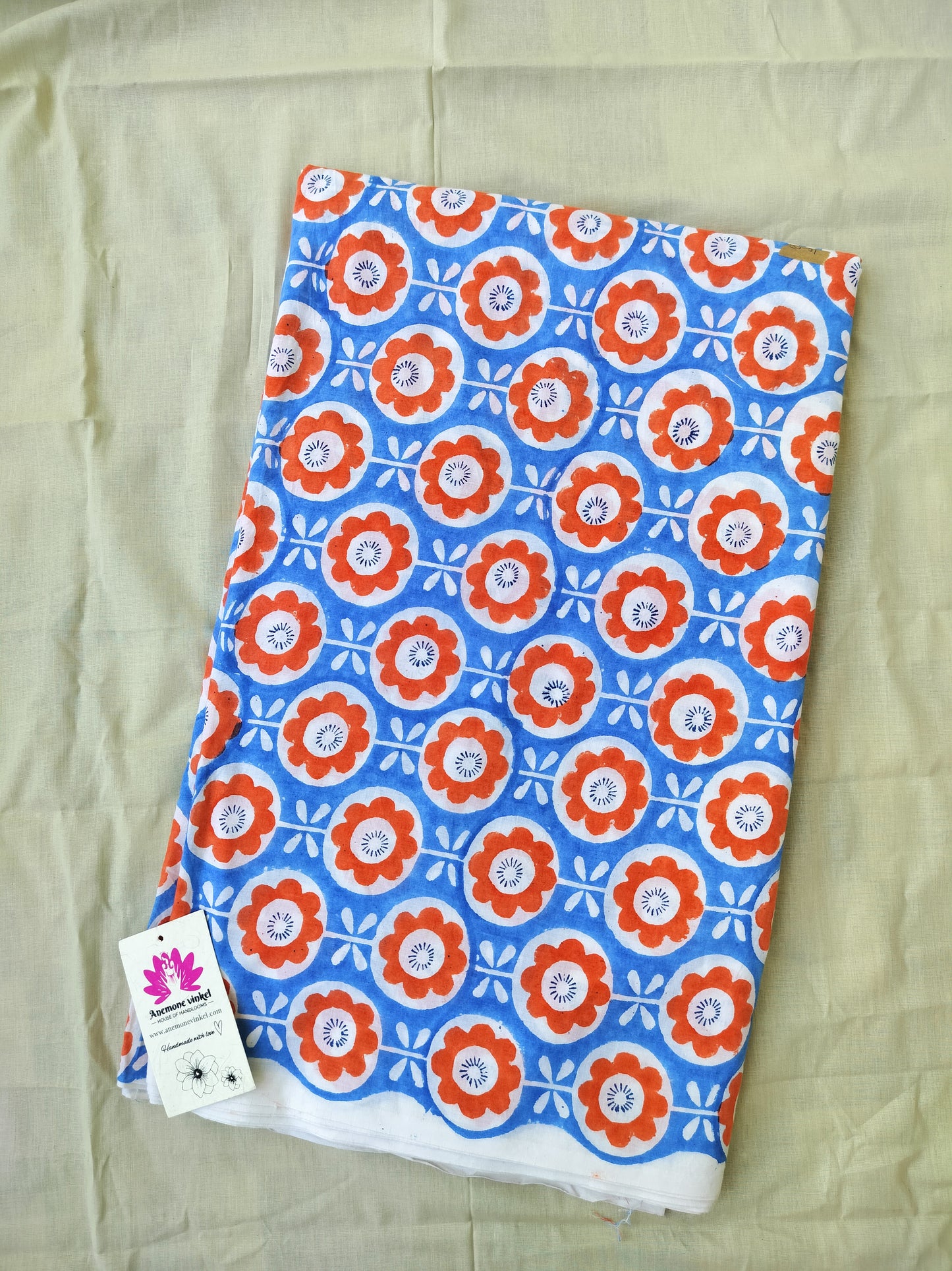 
                  
                    Summer Daisies - Cotton Fabric
                  
                