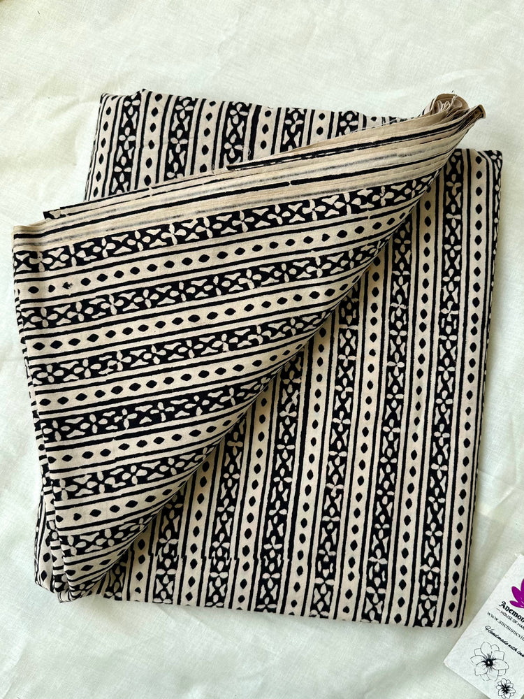 
                  
                    Folk stripes - Cotton Fabric
                  
                