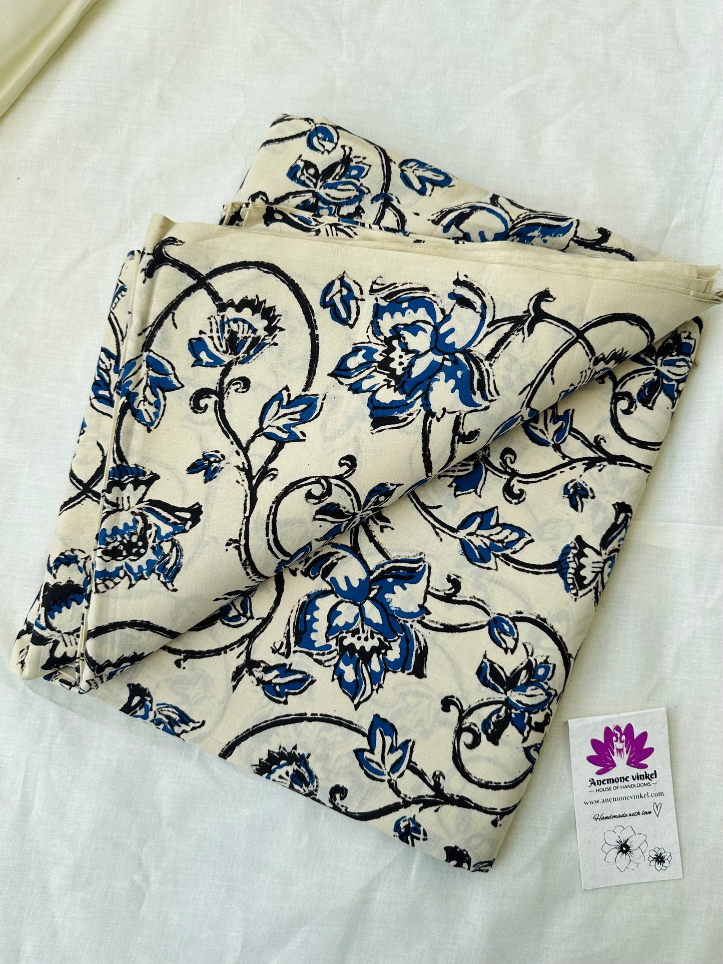 
                  
                    Flower child - Cotton Fabric
                  
                