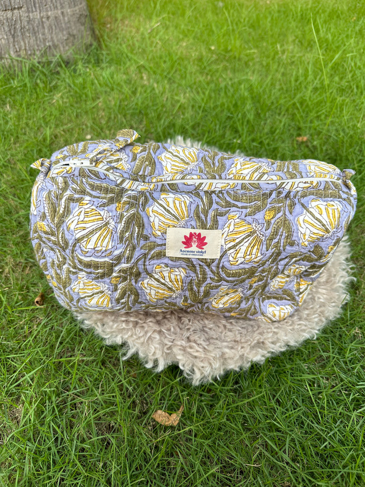 Shades of Grey - Pouch