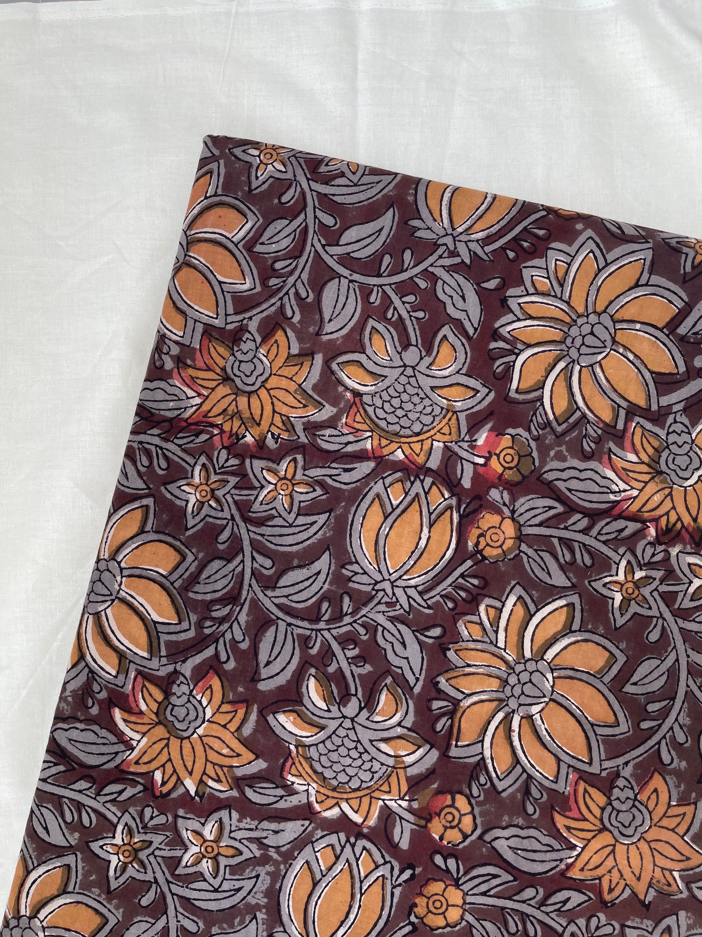 
                  
                    Sienna - Jahota Handblock Printed cotton Fabric
                  
                