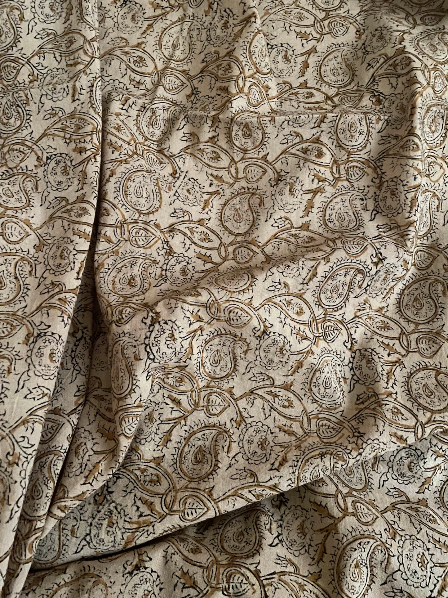 
                  
                    Chario-Kalamkari Handblock Printed cotton Fabric
                  
                