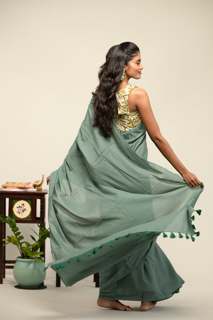 Vedikā | Mulmul Cotton Saree