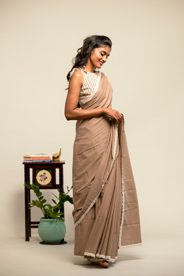Anūrā | Mul Cotton Saree