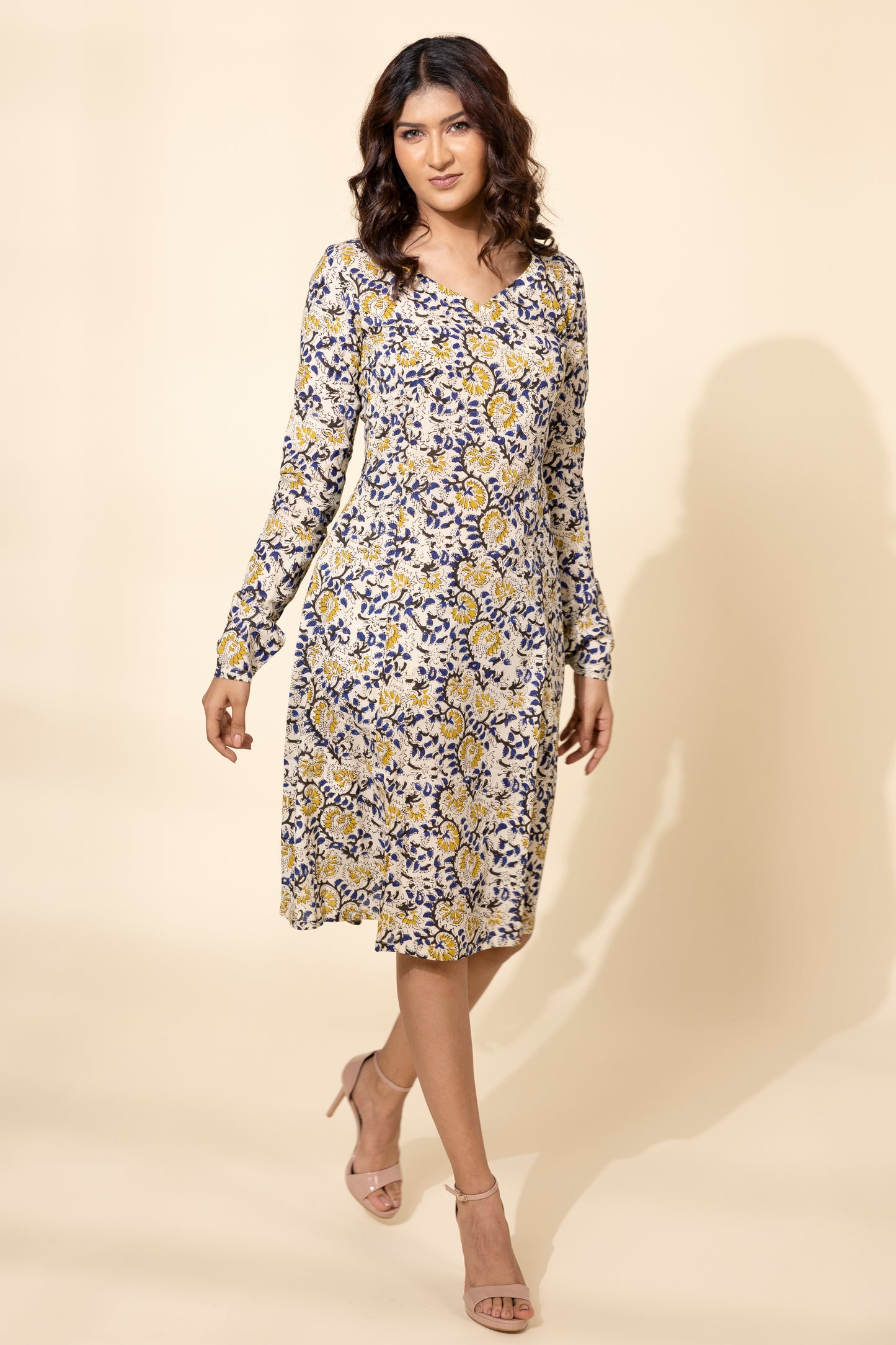 
                    Pheby - Kali Dress
                