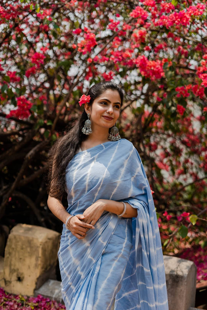 blue tie and dye saree