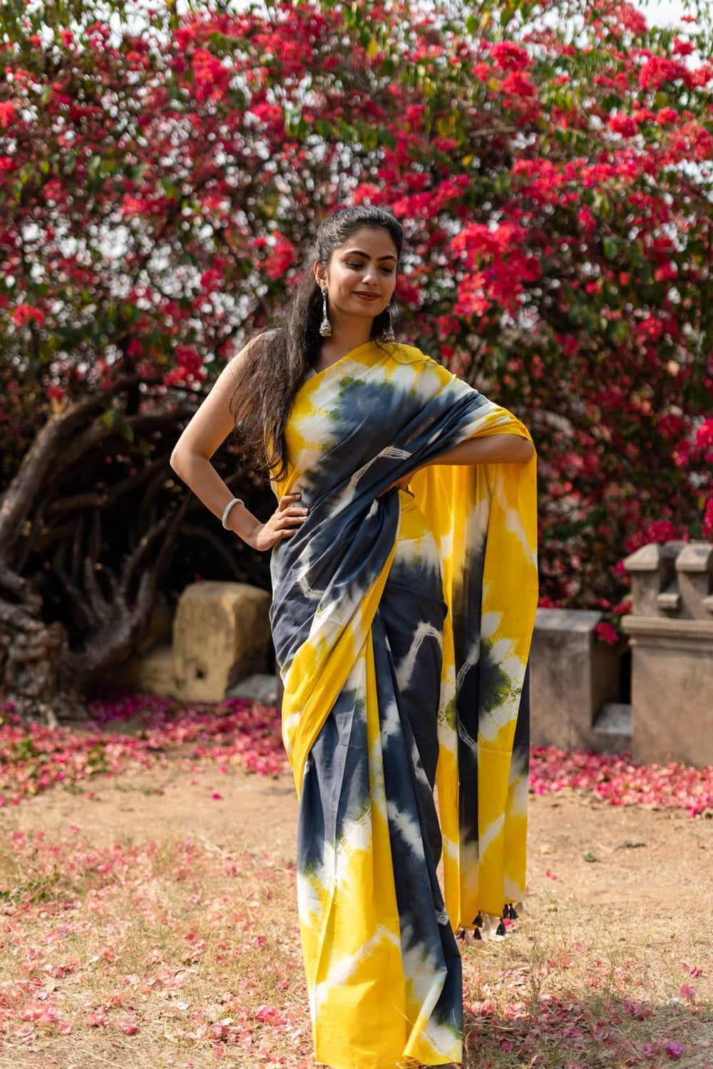cotton tie and dye saree, shibori tie and dye saree