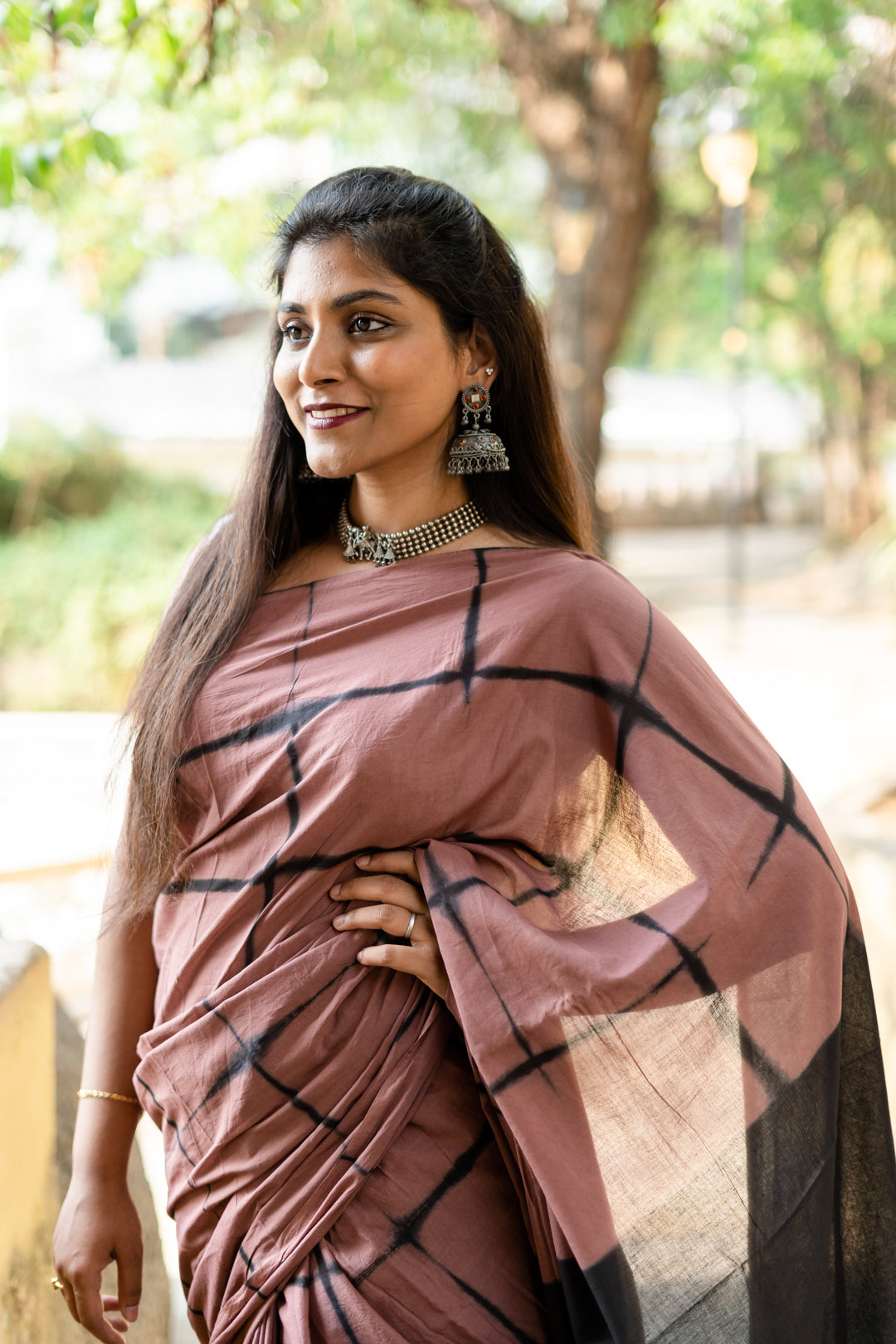 saree designs online, beautiful tie dye saree