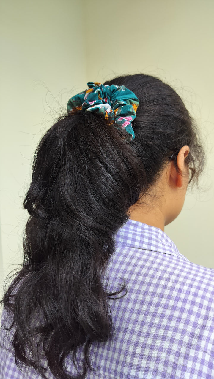 Van Scrunchie- Pack of 3