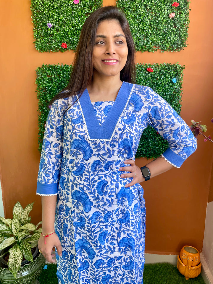 Neele Neele Ambar Par - Handloom Kurtis