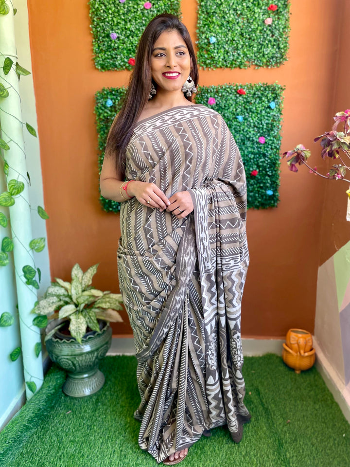 Poppy - Mul Cotton Saree