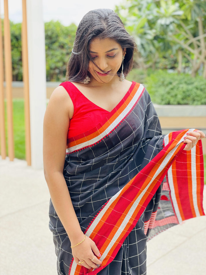 Dusky Black - Anemone Vinkel